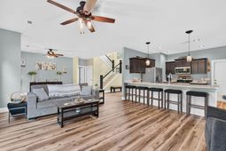 312 Canberra Ct. photo 4