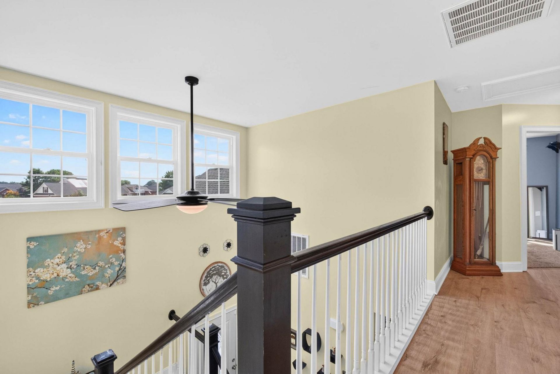 312 Canberra Ct. Photo 55