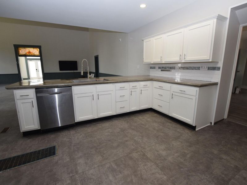 201 E Miami Street, De Graff, OH 43318 Photo 12