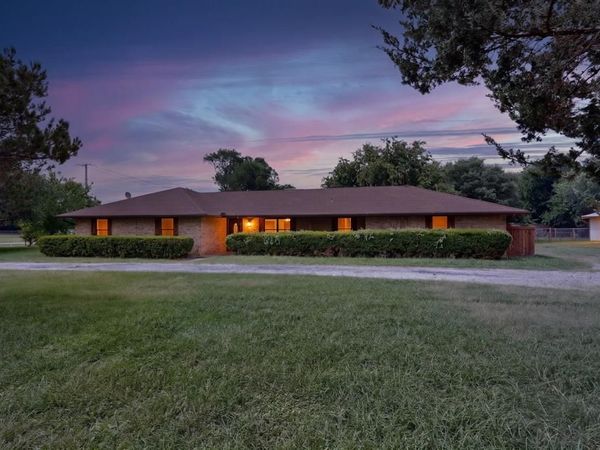 1090 Ashford Lane, Midlothian, TX 76065