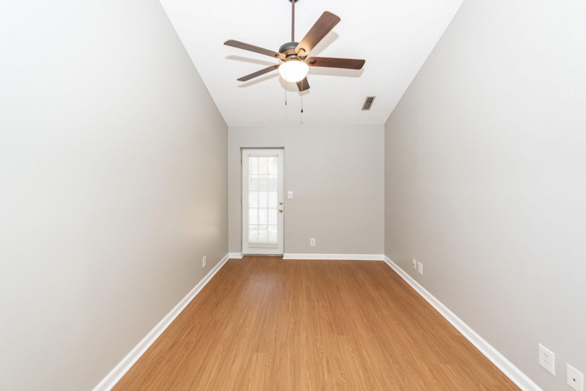 1441 Swamp Angel Court Photo 28