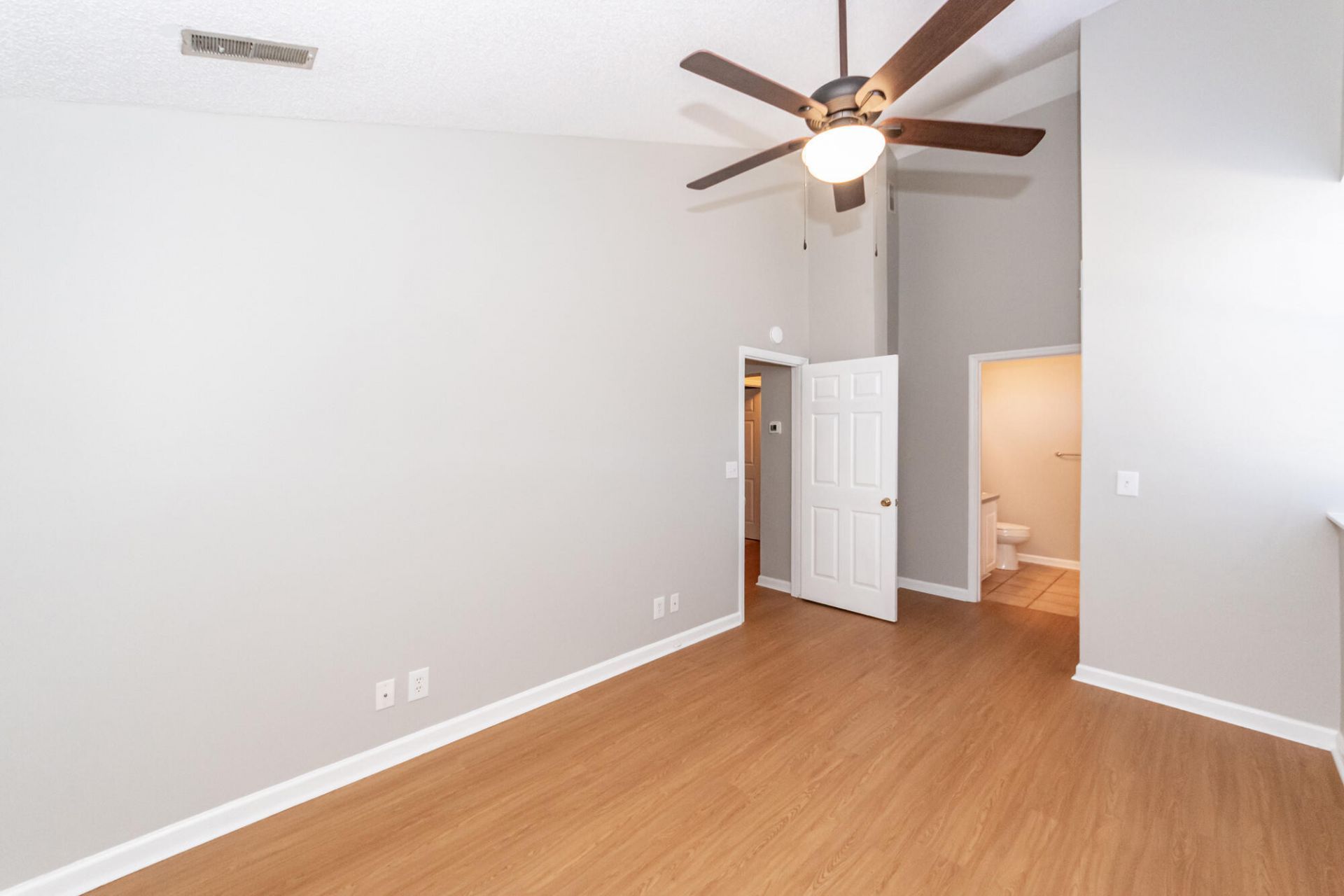 1441 Swamp Angel Court Photo 29
