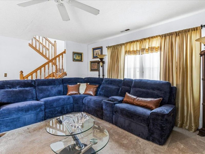 3656 Parker Knoll Lane, Columbus, OH 43219 Photo 10