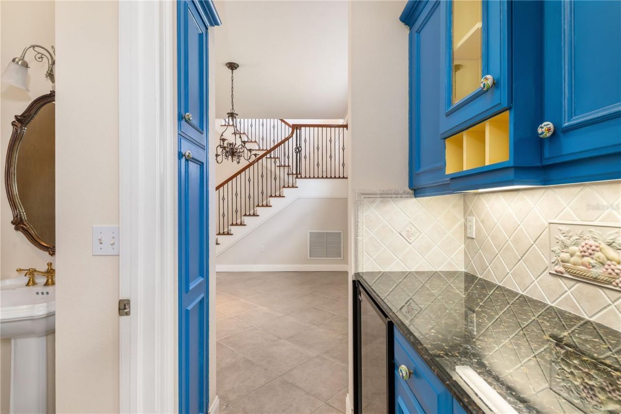4561 Murcia Boulevard, Unit 13, Sarasota, FL 34238 Photo
