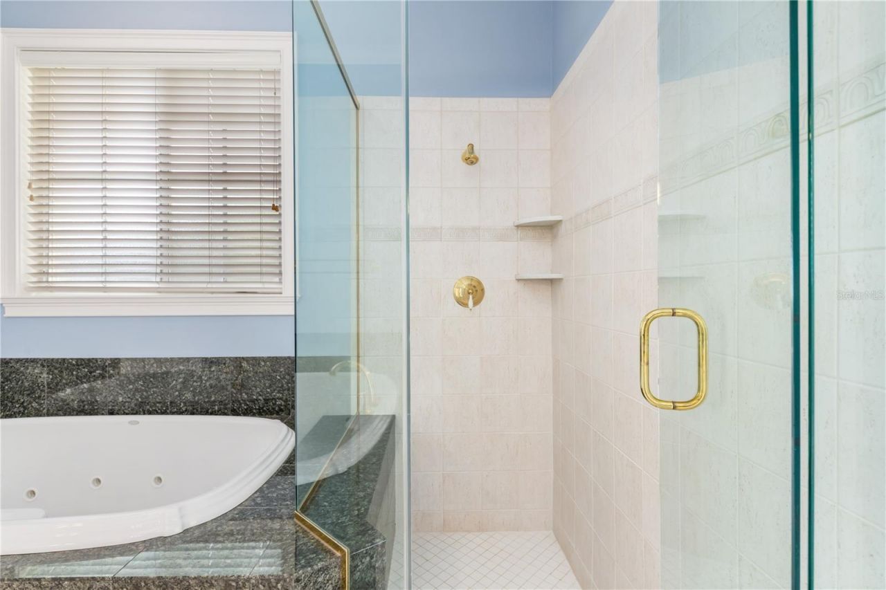 4561 Murcia Boulevard, Unit 13, Sarasota, FL 34238 Photo
