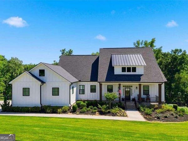 404 London Road, Ball Ground, GA 30107