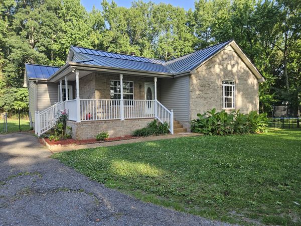 121 Timberwood Dr , Portland, TN 37148