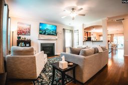 611 Walter Lane photo 4