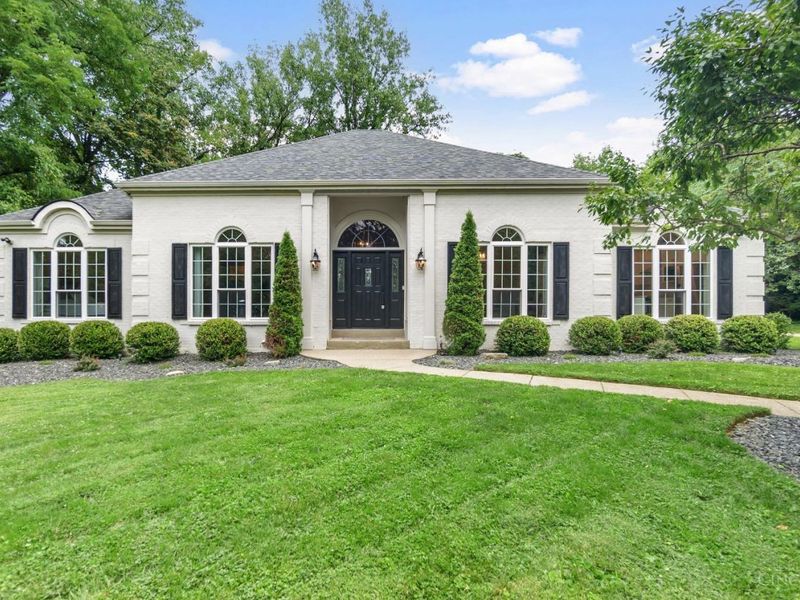 631 Greenwood Avenue, Cincinnati, OH 45229 Photo 2