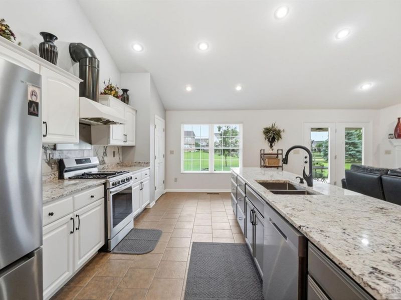 1548 Alexander Drive, Hamilton, OH 45013 Photo 18