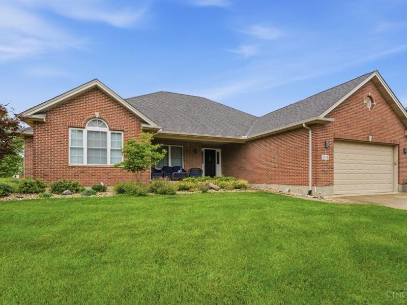 1548 Alexander Drive, Hamilton, OH 45013 Photo 3