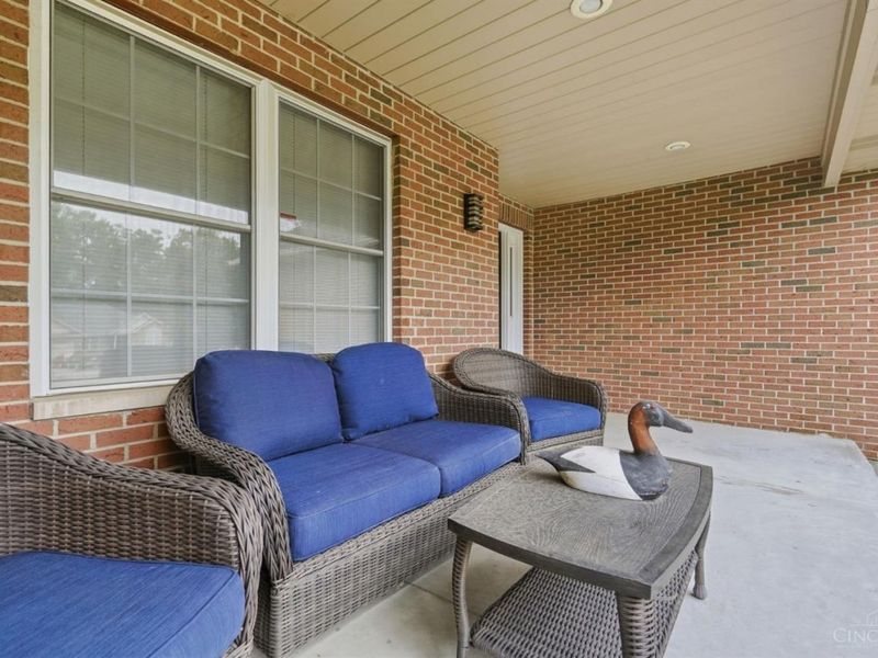 1548 Alexander Drive, Hamilton, OH 45013 Photo 7