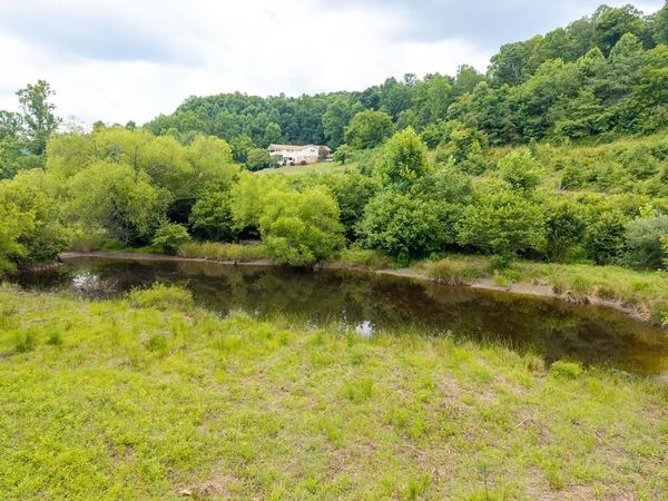 905 State Hwy 66, Young Harris, GA 30582