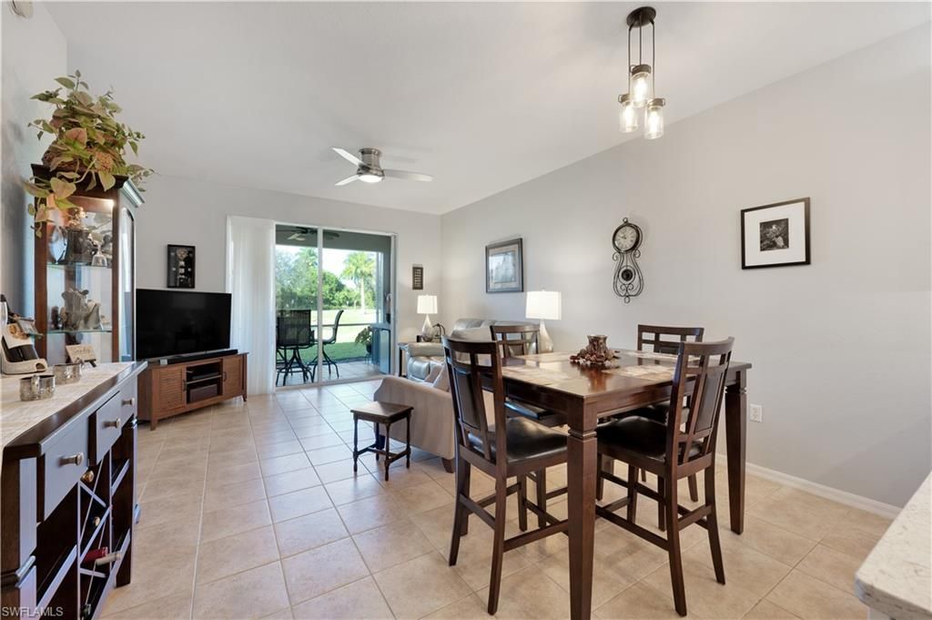 338 Newport Dr, Unit 1803, Naples, FL 34114 Photo