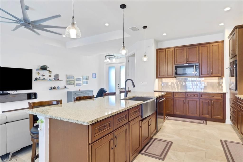2422 Old Burnt Store Rd N, Cape Coral, FL 33993 Photo