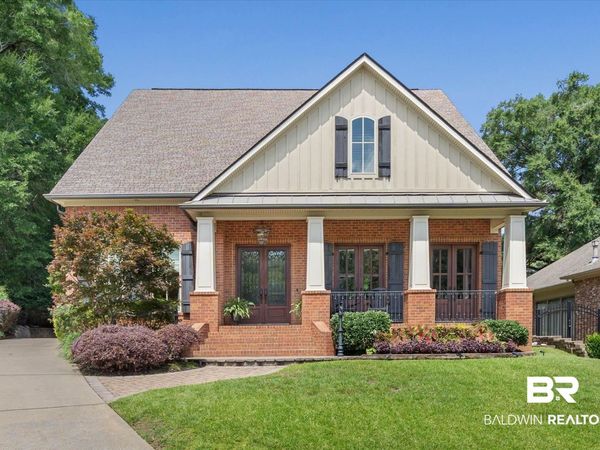 808 Country Club Court, Mobile, AL 36609