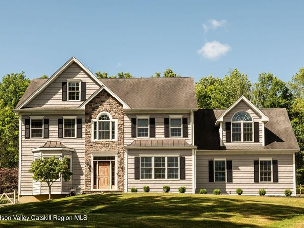 28 Crimson Hill, Rhinebeck, NY 12572