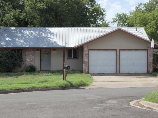 5204 Village TRL, Austin, TX 78744