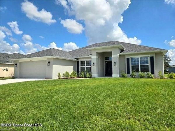 930 Palo Alto Street SE , Palm Bay, FL 32909