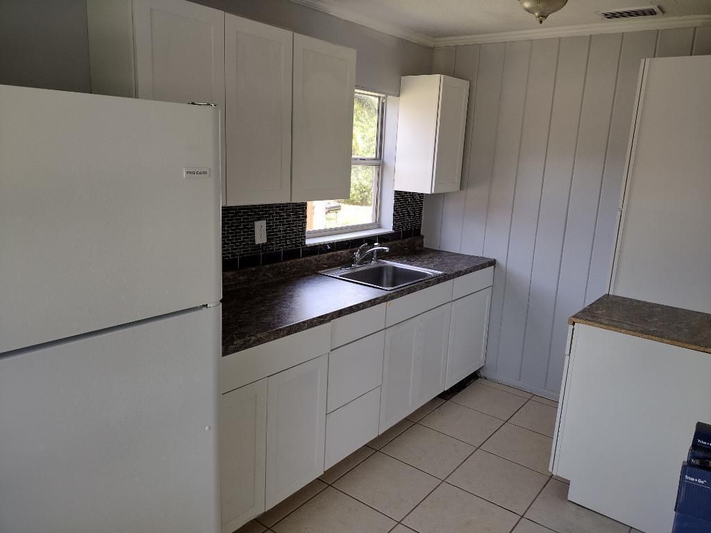 4383 SE Field Street, Stuart, FL 34997 Photo