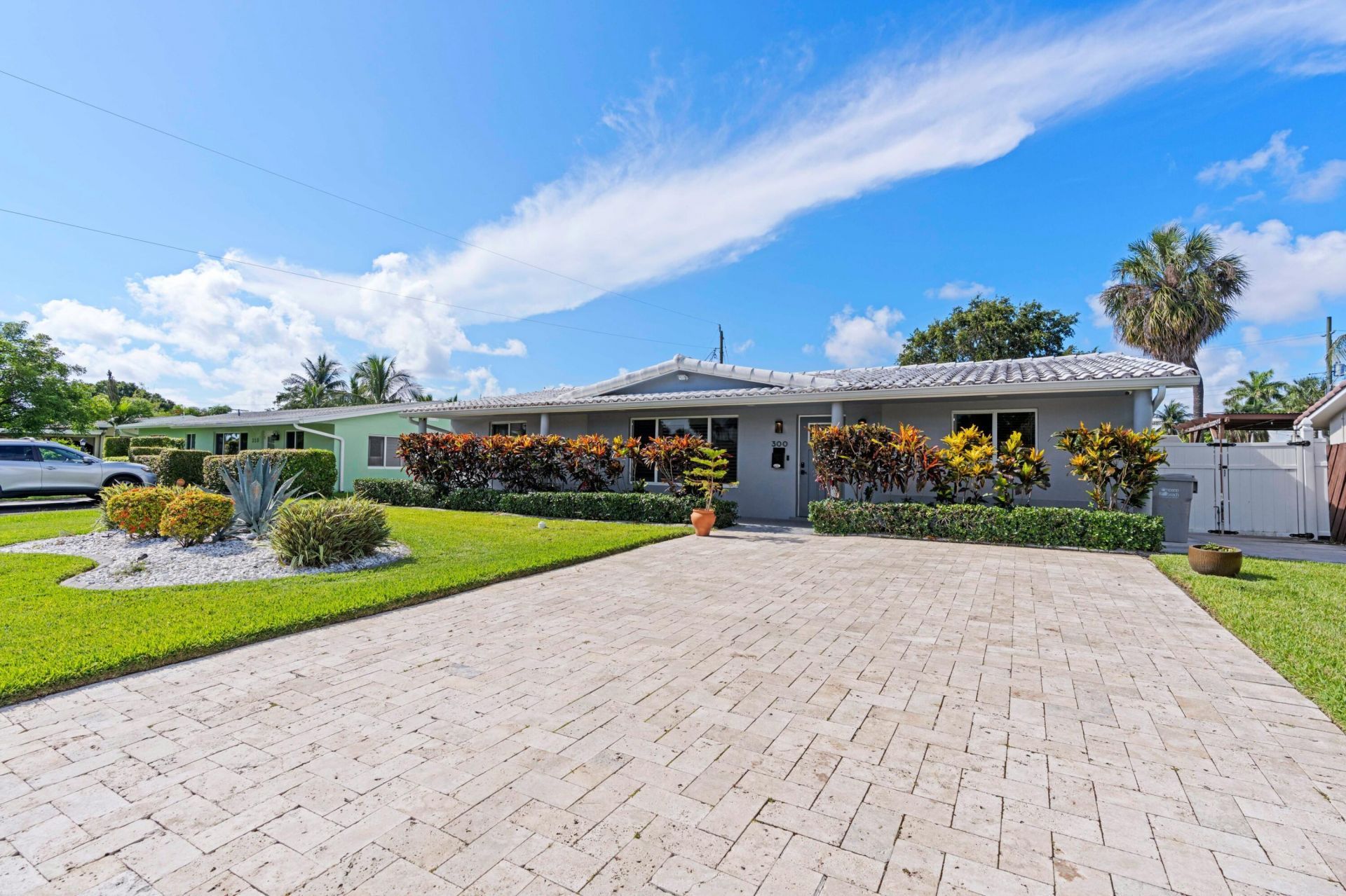 300 SE 8th Court, Pompano Beach, FL 33060 Photo