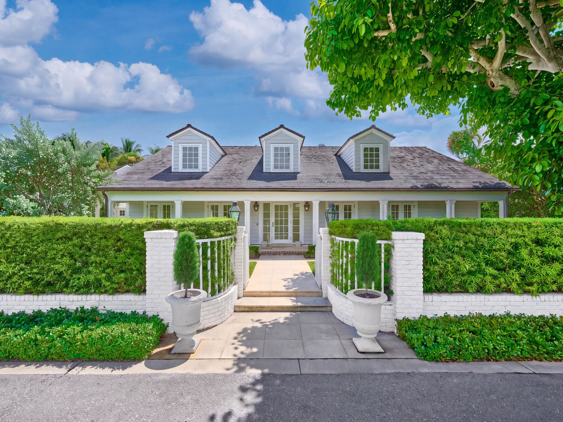 222 Monterey Road, Palm Beach, FL 33480 Photo