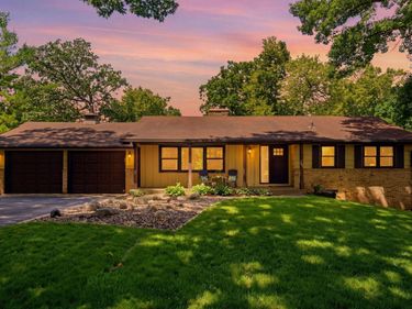 215 Union Terrace Lane N, Plymouth, MN 55441