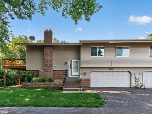 3575 York Drive , Woodbury, MN 55125