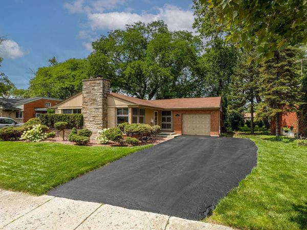 415 E Atwater Avenue , Elmhurst, IL 60126