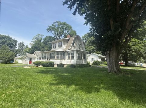 Main Photo