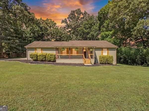 611 Calloway Drive, Rockmart, GA 30153