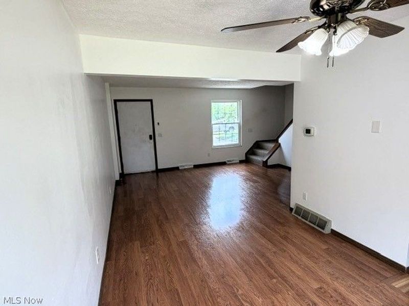 533 Valley Drive, Unit B5, Medina, OH 44256 Photo 2