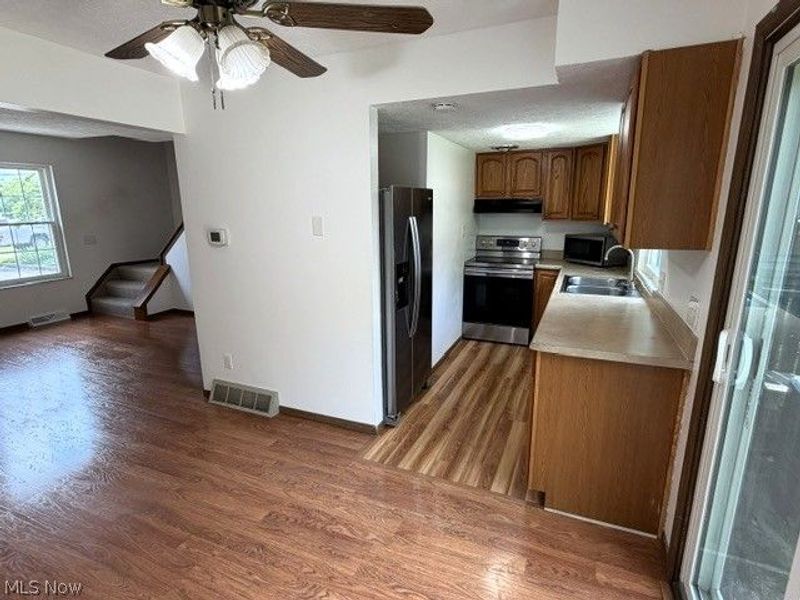 533 Valley Drive, Unit B5, Medina, OH 44256 Photo 3