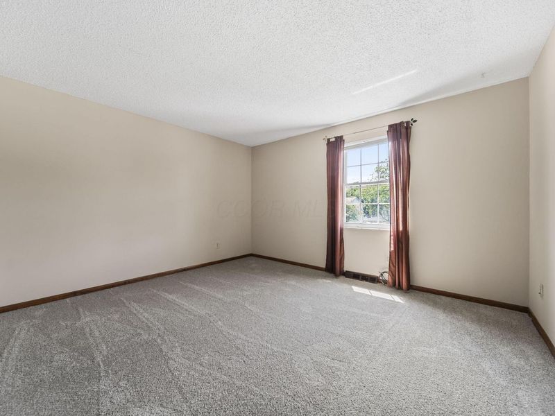 846 Walbridge Drive, Columbus, OH 43230 Photo 34