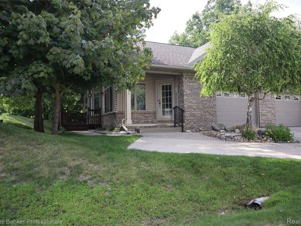 13368 Julie Anne Court, Unit 1, Fenton Township, Mi 48430