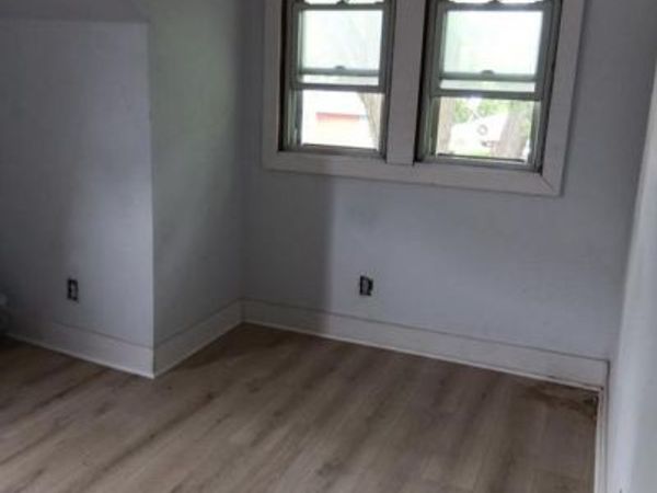 414 S Oakley Street, Saginaw, MI 48602
