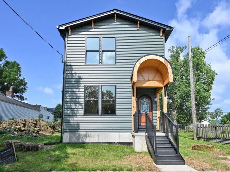 1217 Russell Street, Covington, KY 41011 Photo 2