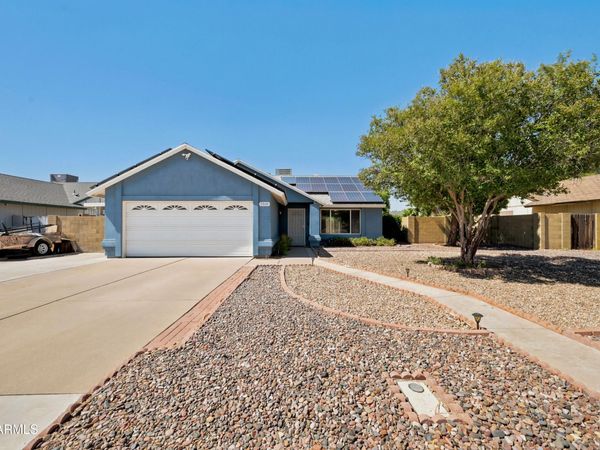 5518 W Whitten Street, Chandler, AZ 85226