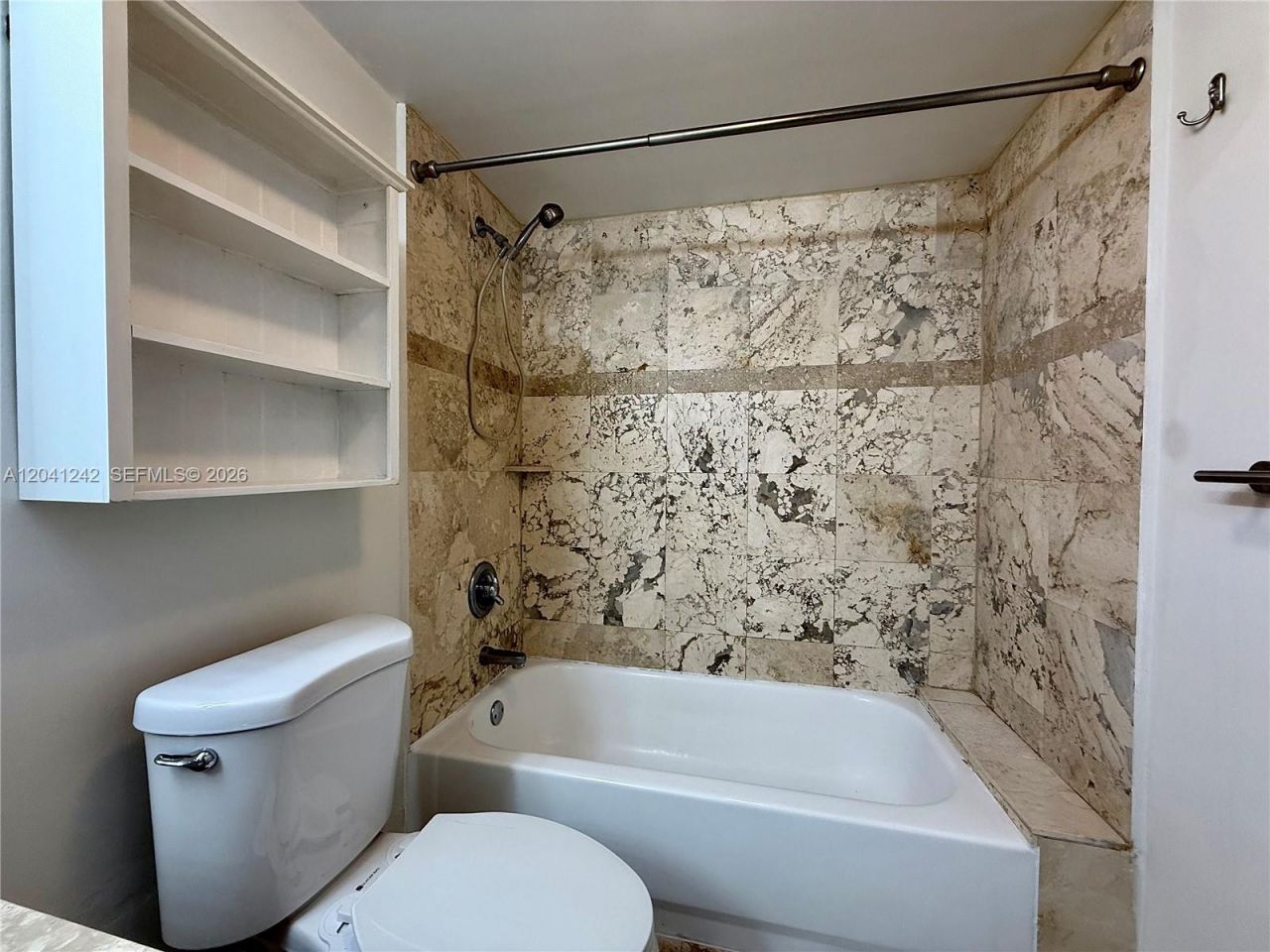 7800 Collins Ave , Unit 407, Miami Beach, FL 33141 Photo