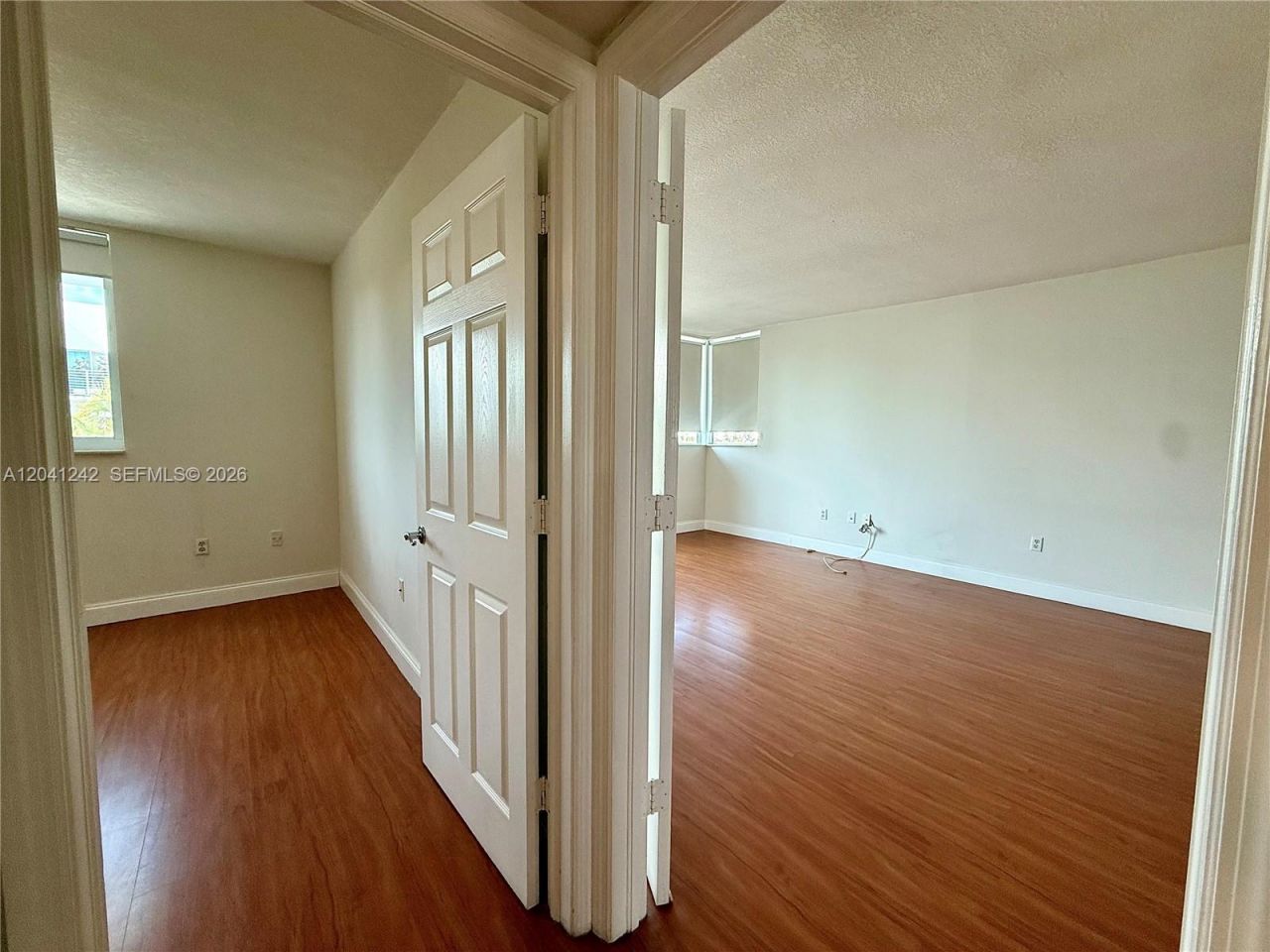 7800 Collins Ave , Unit 407, Miami Beach, FL 33141 Photo