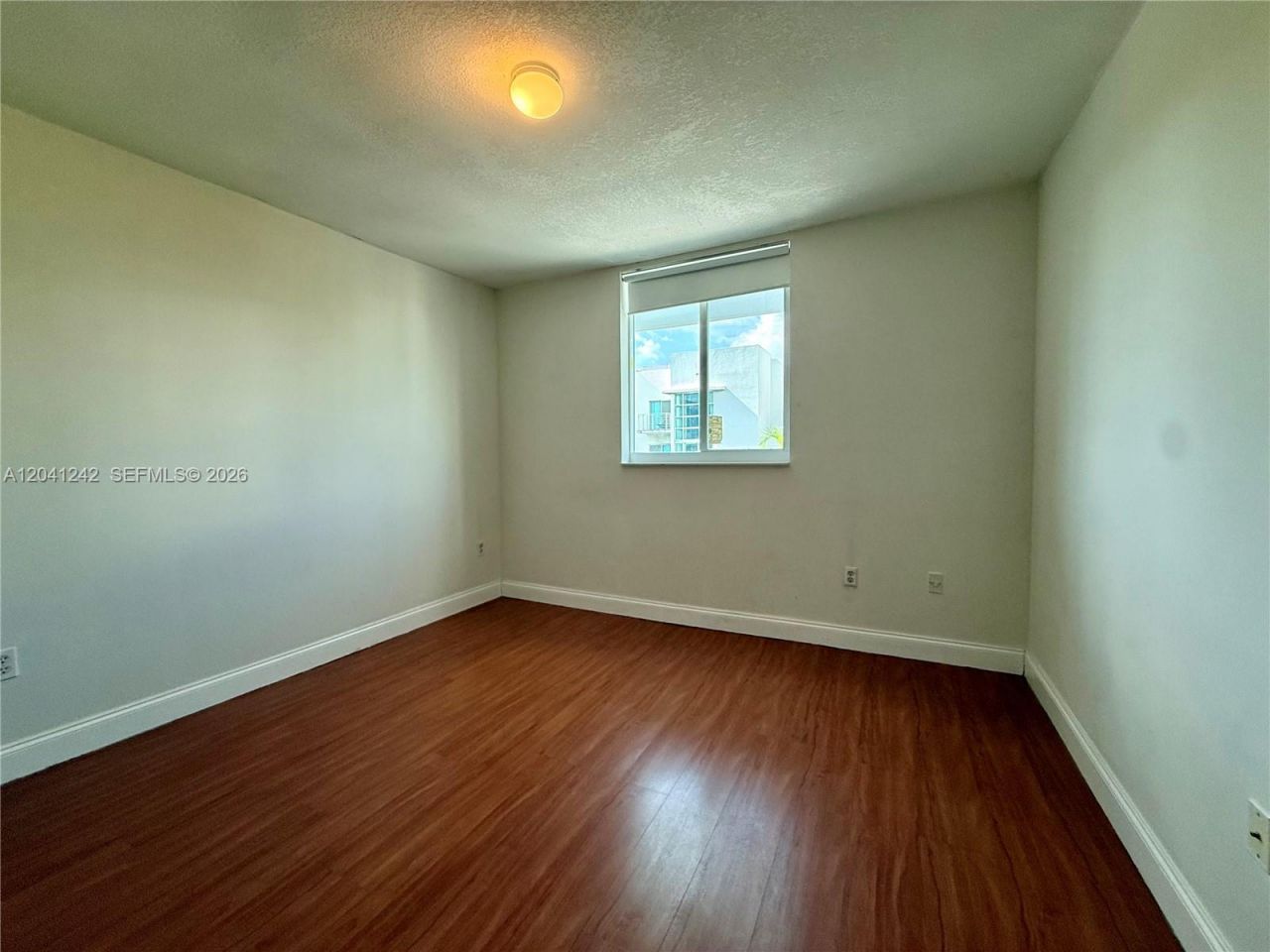 7800 Collins Ave , Unit 407, Miami Beach, FL 33141 Photo