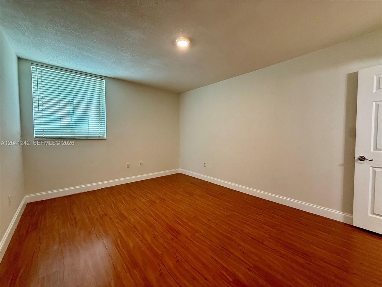 7800 Collins Ave , Unit 407, Miami Beach, FL 33141 Photo