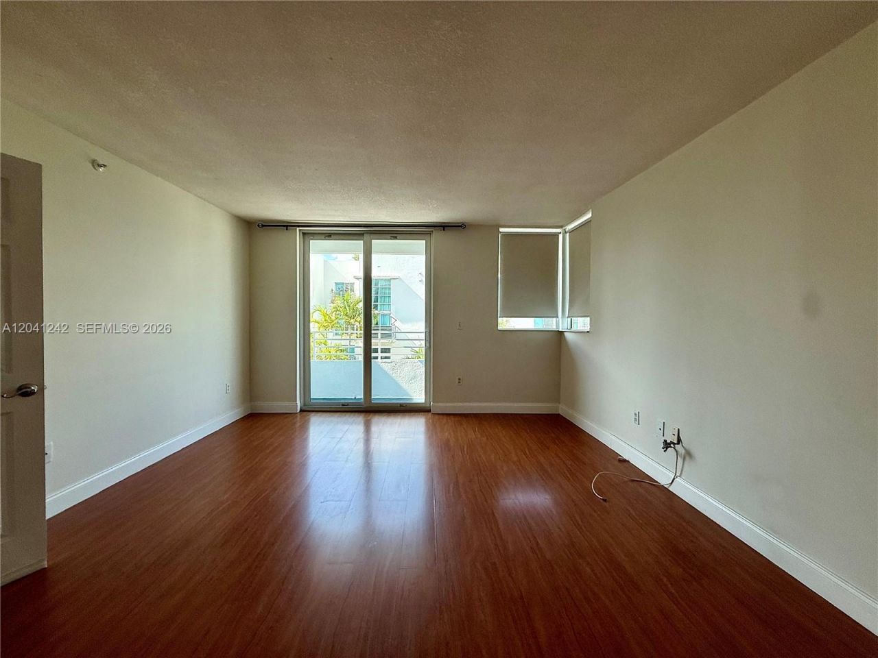 7800 Collins Ave , Unit 407, Miami Beach, FL 33141 Photo