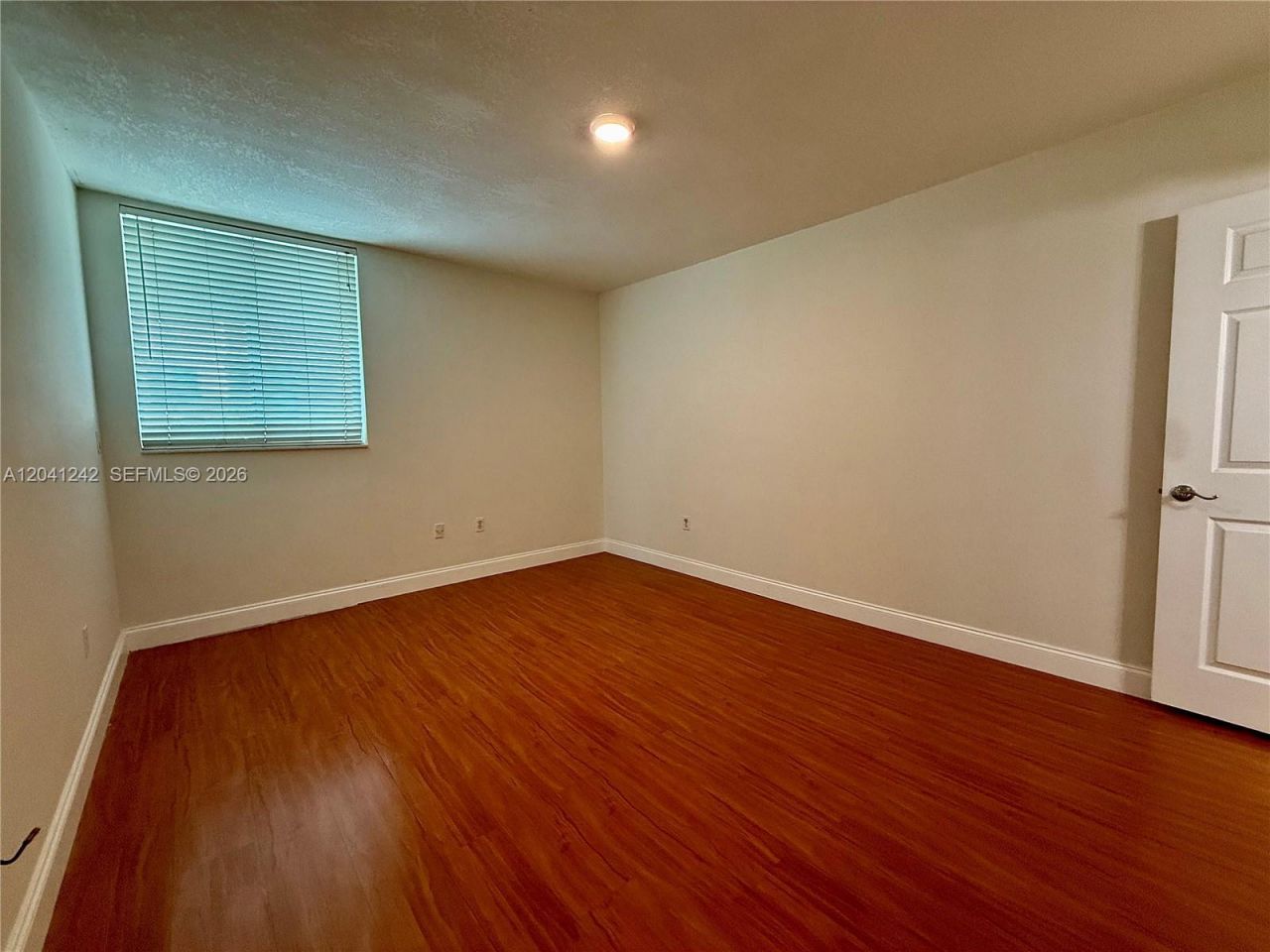 7800 Collins Ave , Unit 407, Miami Beach, FL 33141 Photo