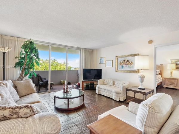 5 Island Ave, Unit 6A, Miami Beach, FL 33139