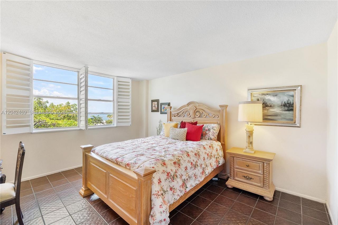 5 Island Ave, Unit 6A, Miami Beach, FL 33139 Photo