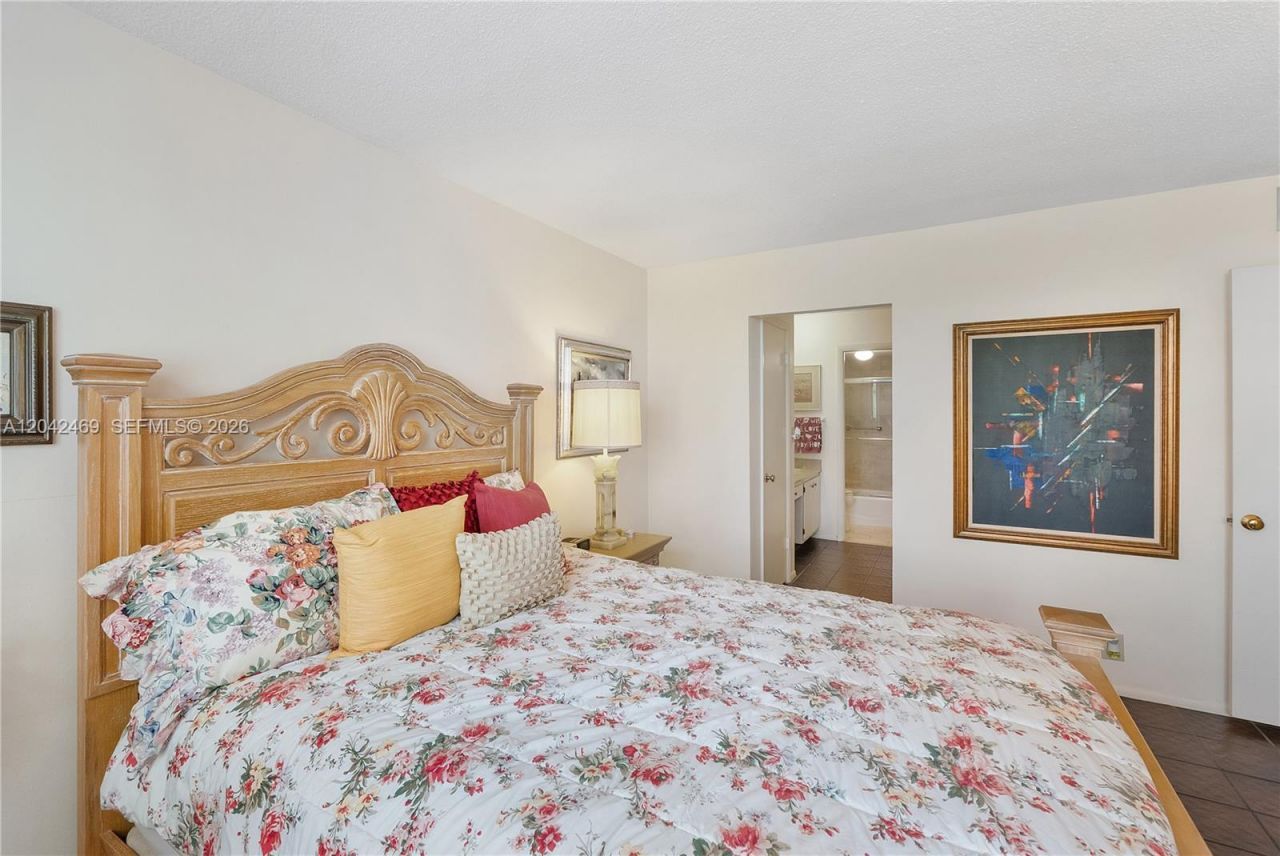 5 Island Ave, Unit 6A, Miami Beach, FL 33139 Photo