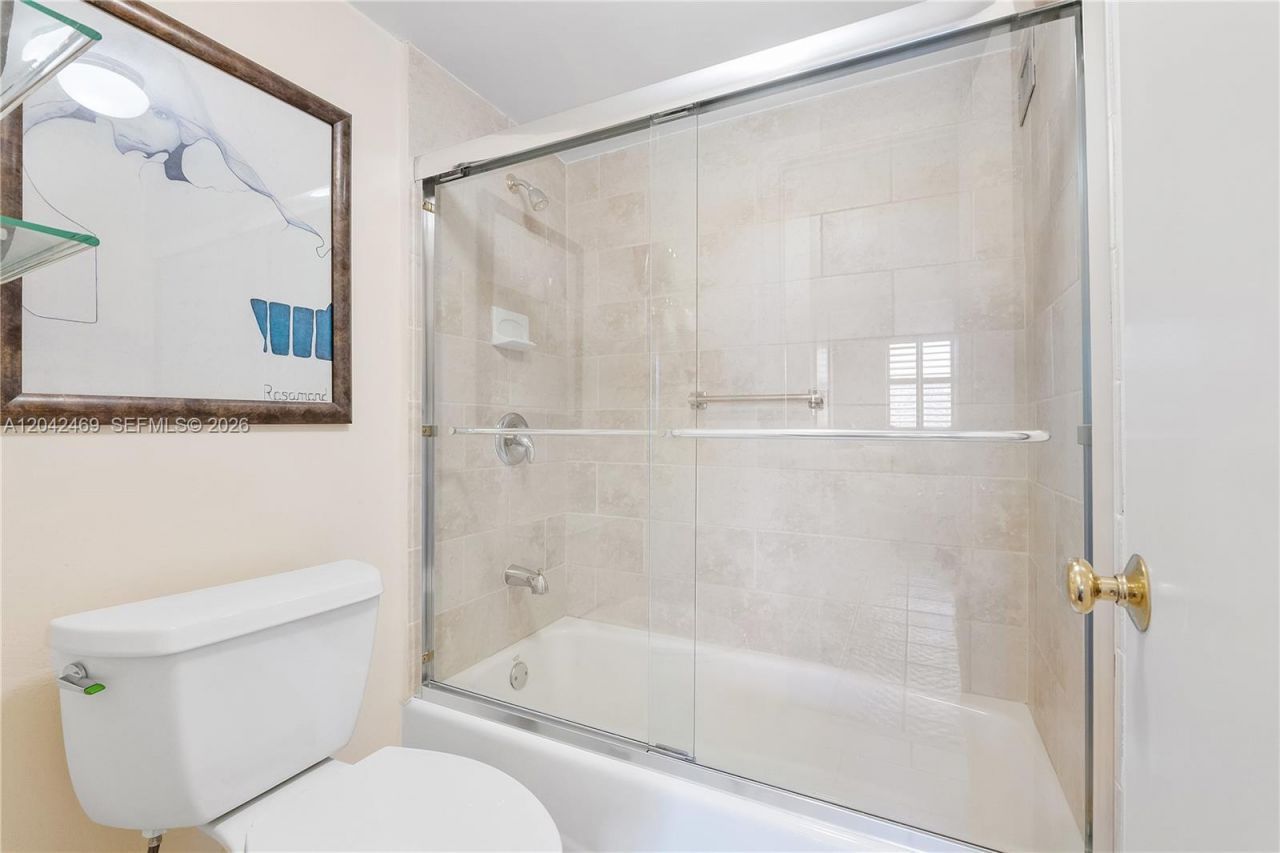 5 Island Ave, Unit 6A, Miami Beach, FL 33139 Photo