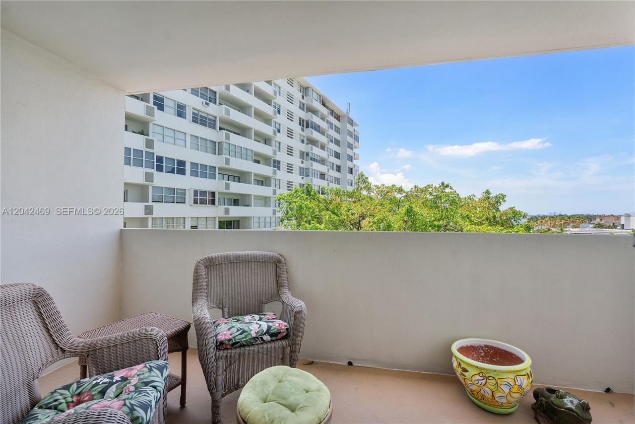 5 Island Ave, Unit 6A, Miami Beach, FL 33139 Photo