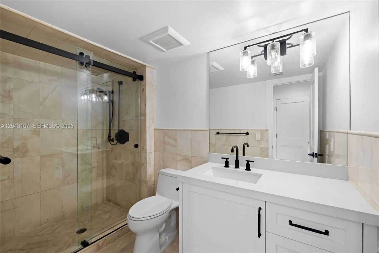 9001 SW 94th St , Unit 201, Miami, FL 33176 Photo